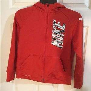 Boys Nike zip hoodie dry fit price final